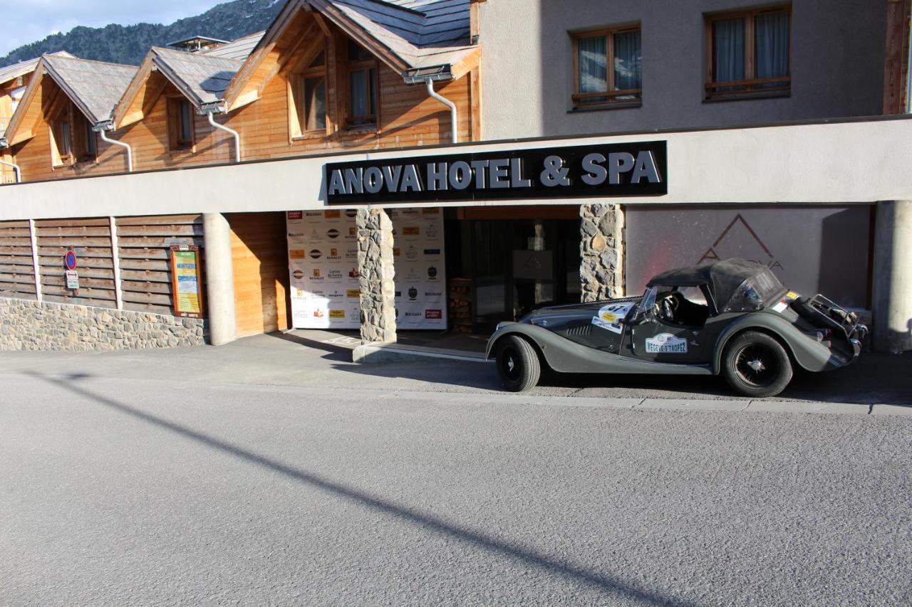 Anova Hotel & Spa Montgenèvre Exterior foto